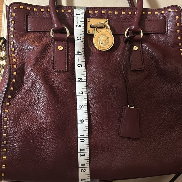 Michael Kors Whipped Hamilton bag in Maroon - Picture 11 of 13